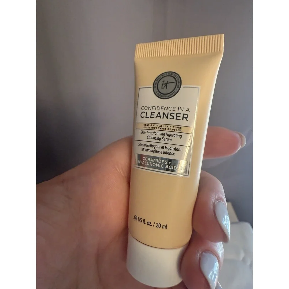 IT Cosmetics Confidence In A Cream Cleanser Eye Cream Gel Cream Retinol Bundle